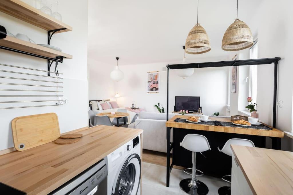 Ferienwohnung Ciche Studio, Blisko Metra Politechnika, Parking Warschau Exterior foto